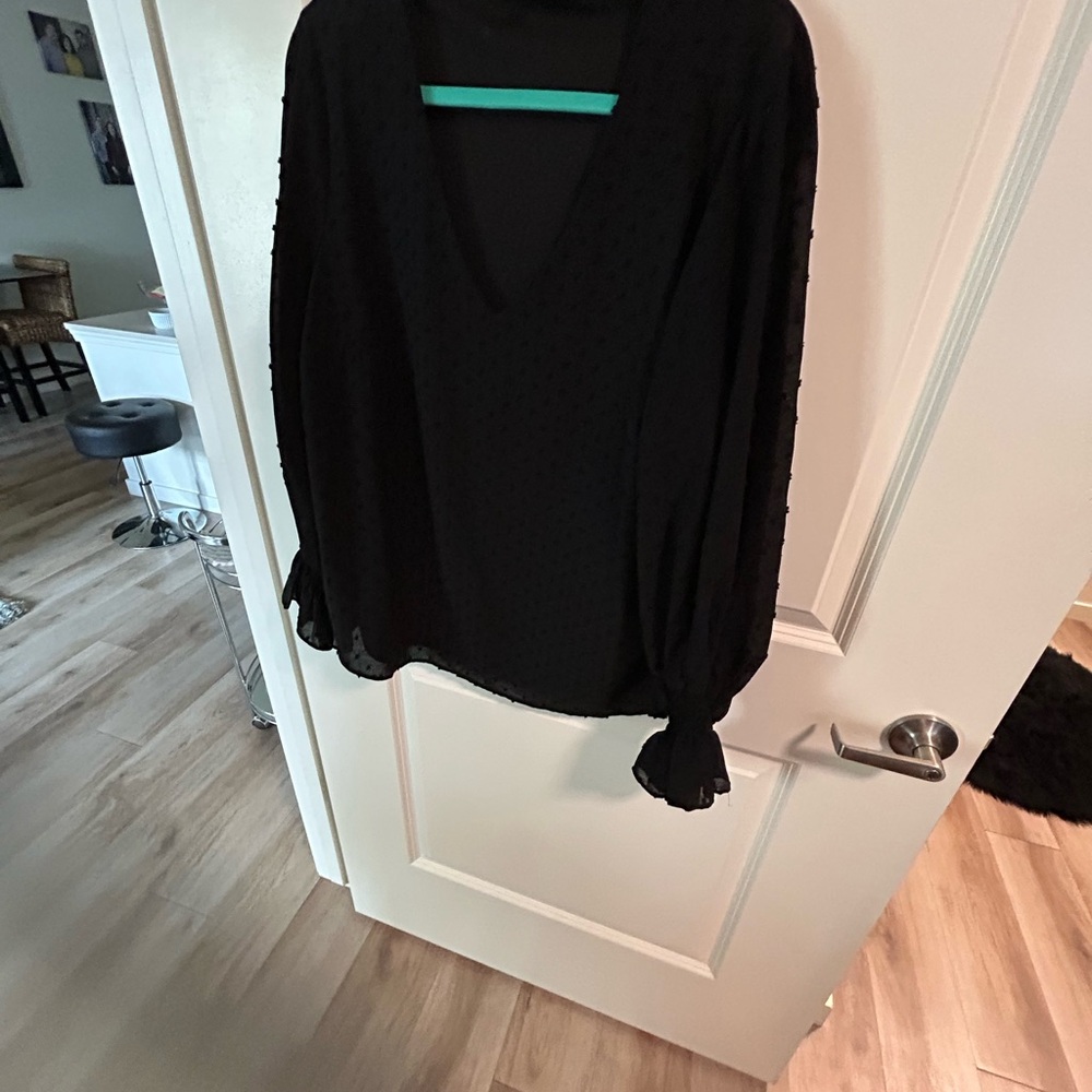 Vince Camuto blouse
